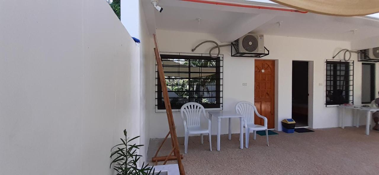 Jalyn'S Resort Sabang Puerto Galera Εξωτερικό φωτογραφία