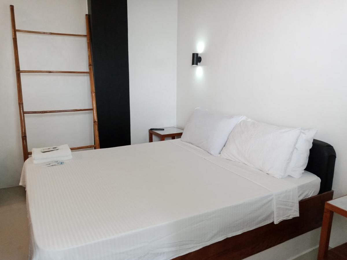 Jalyn'S Resort Sabang Puerto Galera Εξωτερικό φωτογραφία