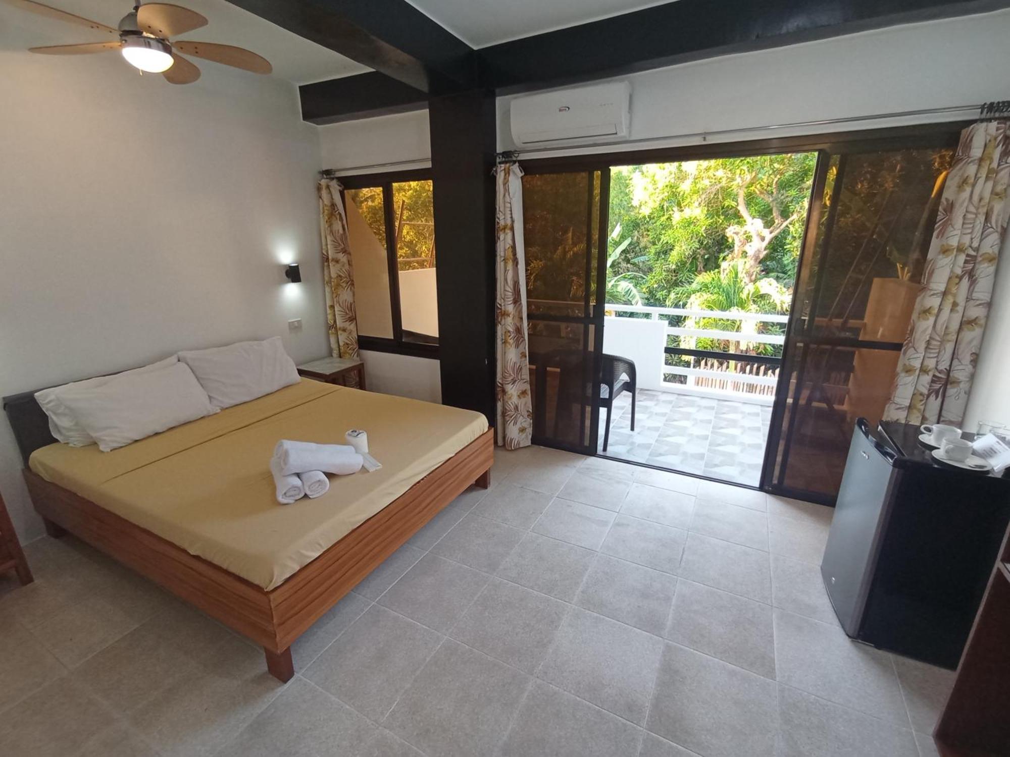 Jalyn'S Resort Sabang Puerto Galera Εξωτερικό φωτογραφία