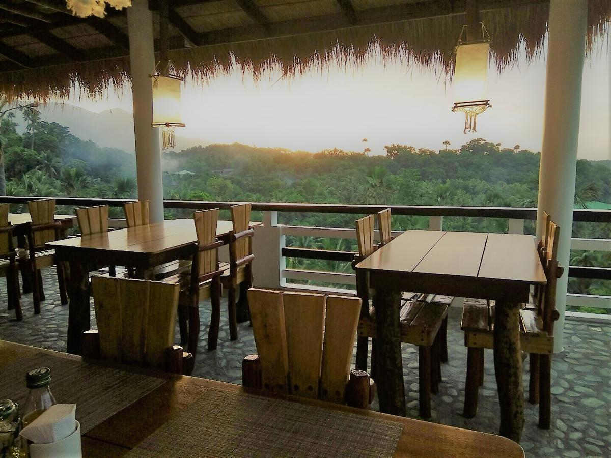 Jalyn'S Resort Sabang Puerto Galera Εξωτερικό φωτογραφία