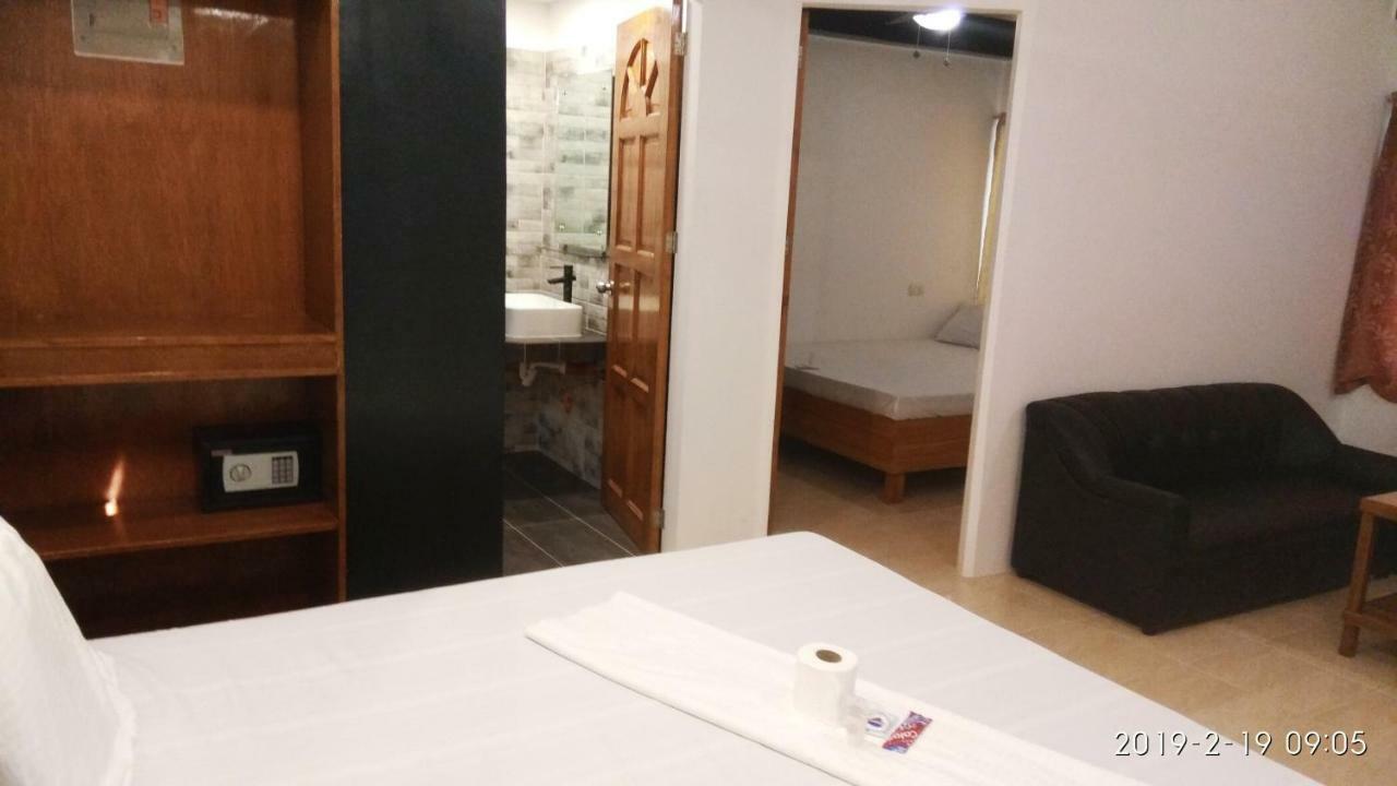 Jalyn'S Resort Sabang Puerto Galera Εξωτερικό φωτογραφία