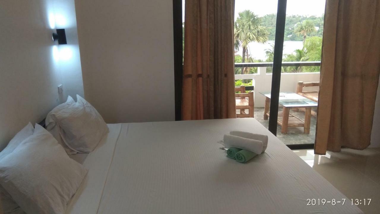Jalyn'S Resort Sabang Puerto Galera Εξωτερικό φωτογραφία
